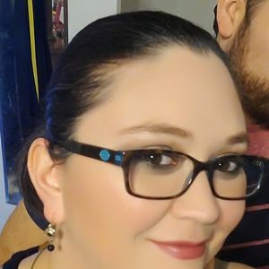 Meet your Posher, Rebeca